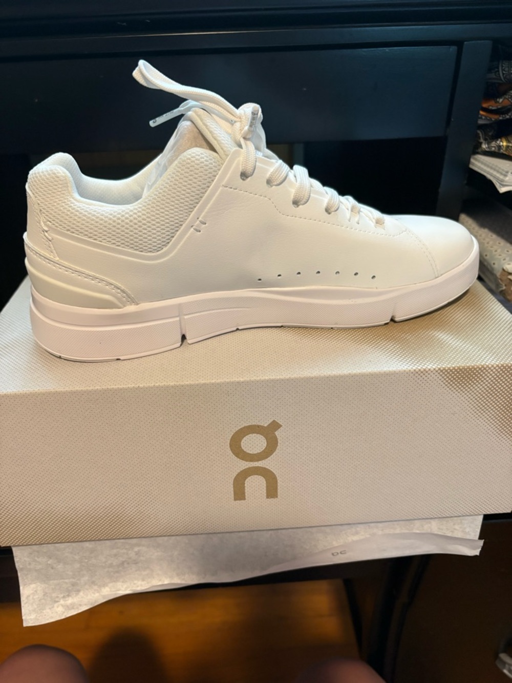 Brand new in box On Cloud THE ROGER Advantage size 8.5 women’s - Picture 8 of 10